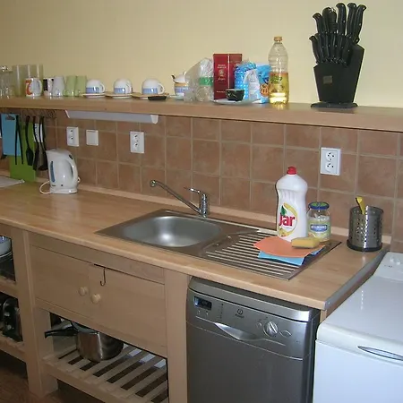 Guest house Ve Dvore 3*